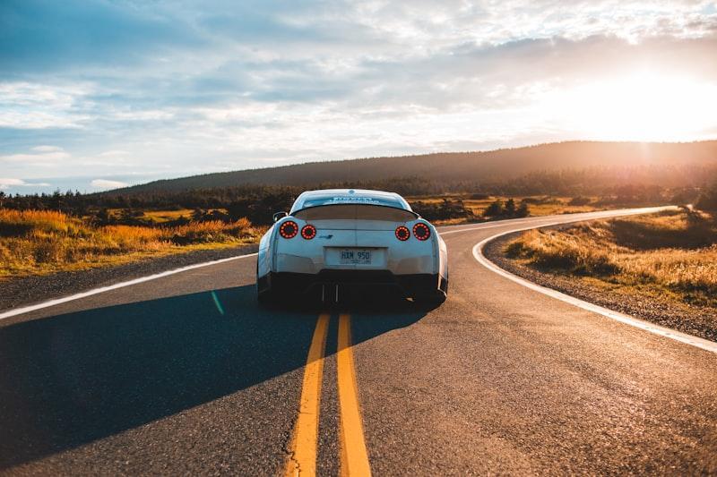 Les avantages de louer une voiture de luxe pour les occasions spéciales